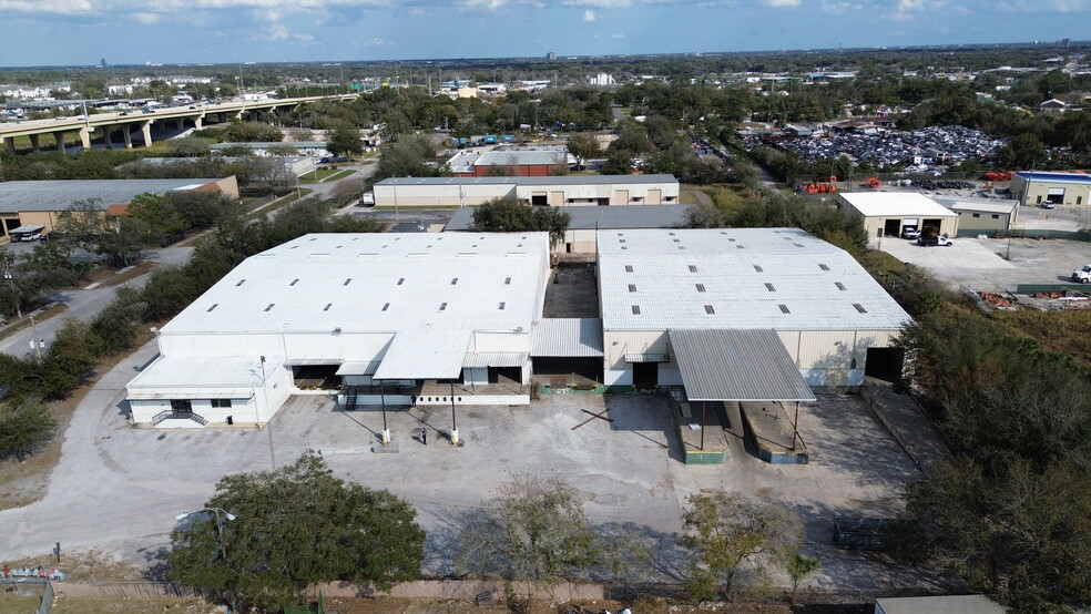 2550 Clark St, Apopka, FL for lease - Building Photo - Image 2 of 3