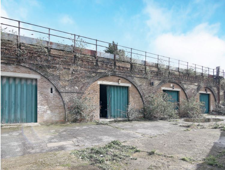 431-481 Wickwood St, Londres à louer Photo principale- Image 1 de 29