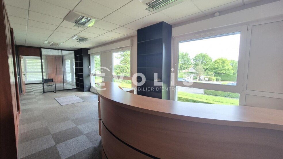 Bureau dans Magny-le-Hongre à louer - Photo intérieure - Image 3 de 5