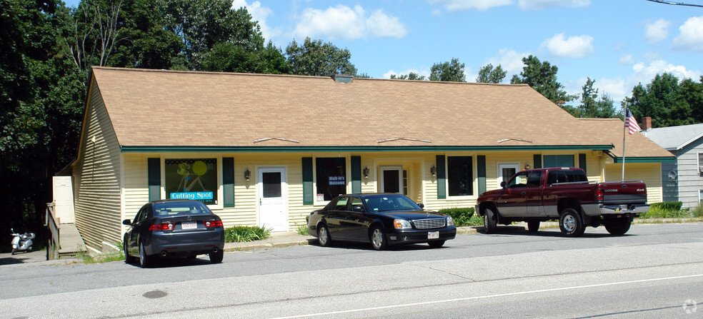 179 W Main St, Ayer, MA à vendre - Photo principale - Image 1 de 1