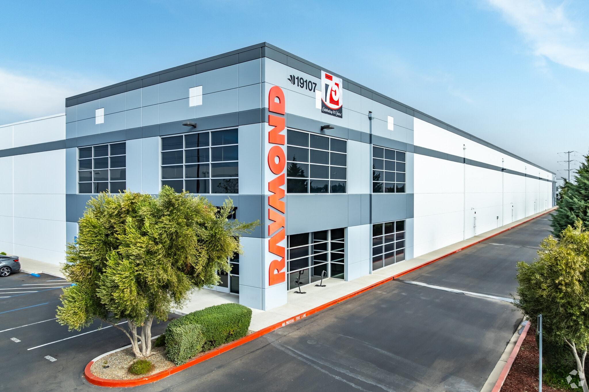 19107 Christopher Way, Lathrop, CA for lease Primary Photo- Image 1 of 6