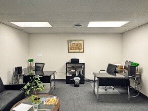 1946 W 26th St, Erie, PA for lease Interior Photo- Image 1 of 8