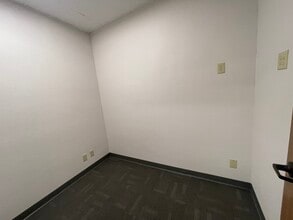 12362 Beach Blvd, Stanton, CA for lease Interior Photo- Image 2 of 8