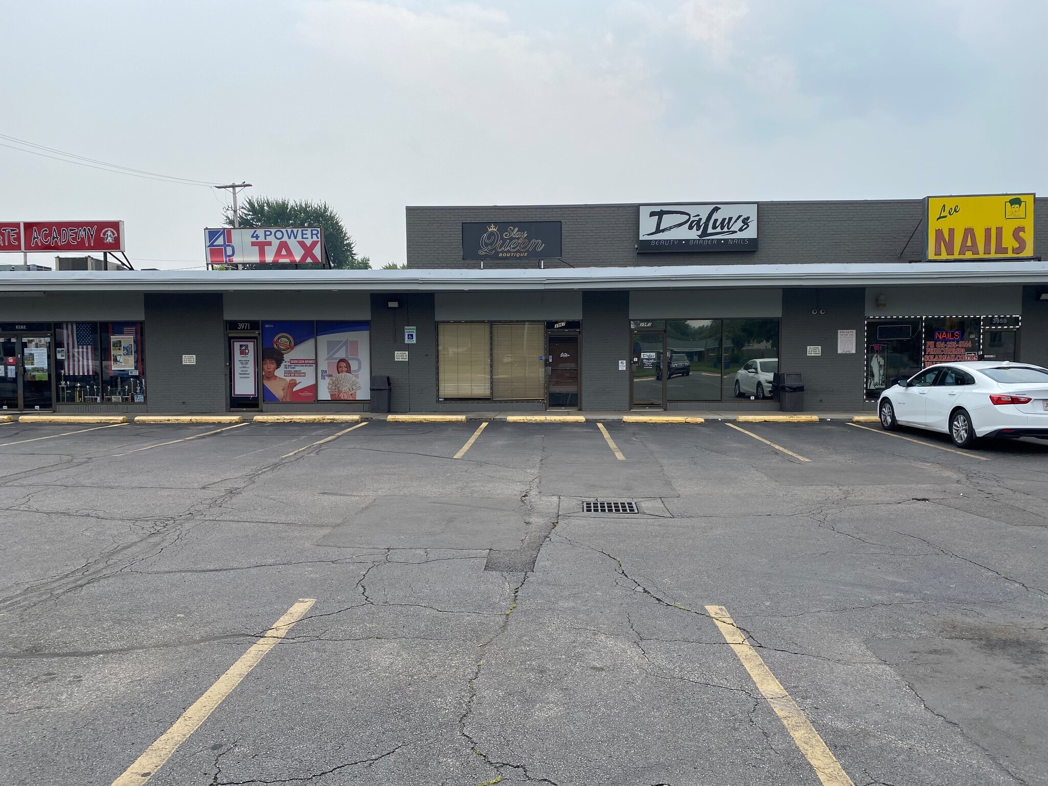 3697 Livingston Avenue, Columbus, OH for lease Primary Photo- Image 1 of 5