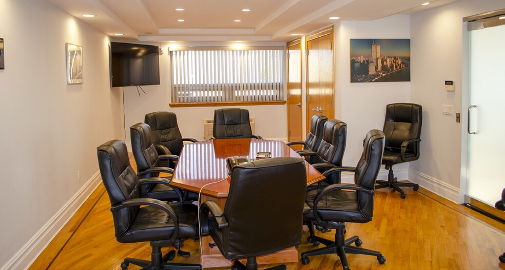 36-44 13th St, Long Island City, NY à louer - Photo intérieure - Image 3 de 6