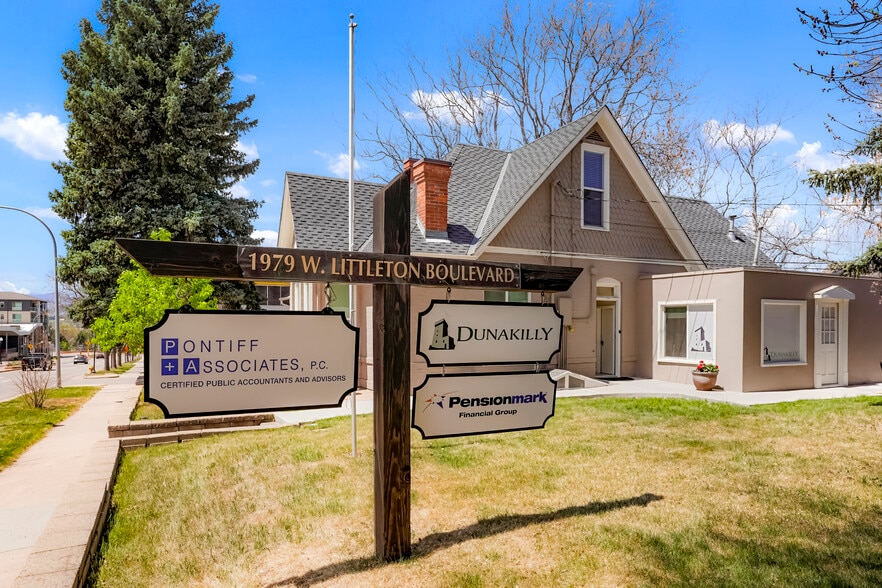 1979 W Littleton Blvd, Littleton, CO for lease - Primary Photo - Image 3 of 22