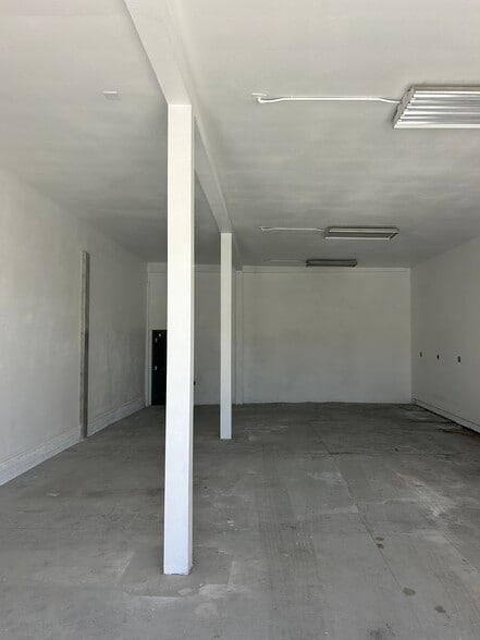 13426 Telegraph Rd, Whittier, CA for lease - Building Photo - Image 3 of 8