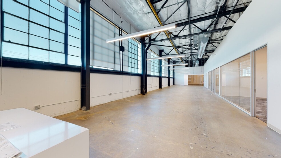 1933 Davis St, San Leandro, CA à louer - Numérisation 3D de Matterport - Image 3 de 29