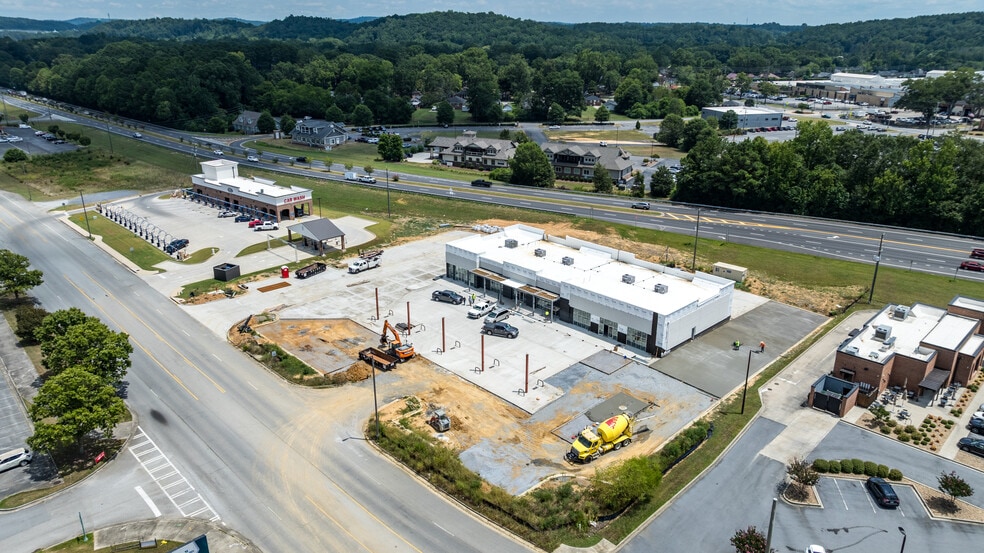 672 Braves Blvd NE, Rome, GA for lease - Primary Photo - Image 1 of 6