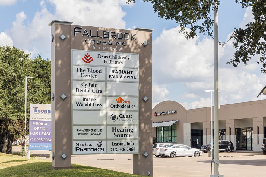 11811 W FM-1960, Houston, TX for lease - Building Photo - Image 2 of 6