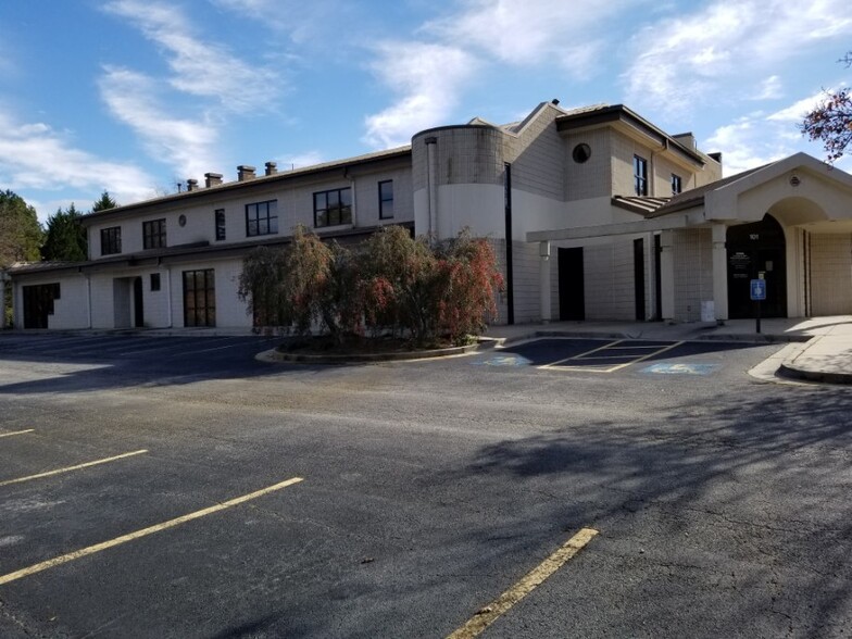 6572 River Park Dr, Riverdale, GA for lease - Building Photo - Image 2 of 39