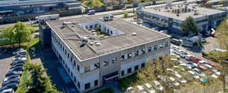 Plus de détails pour Local d'activités à louer