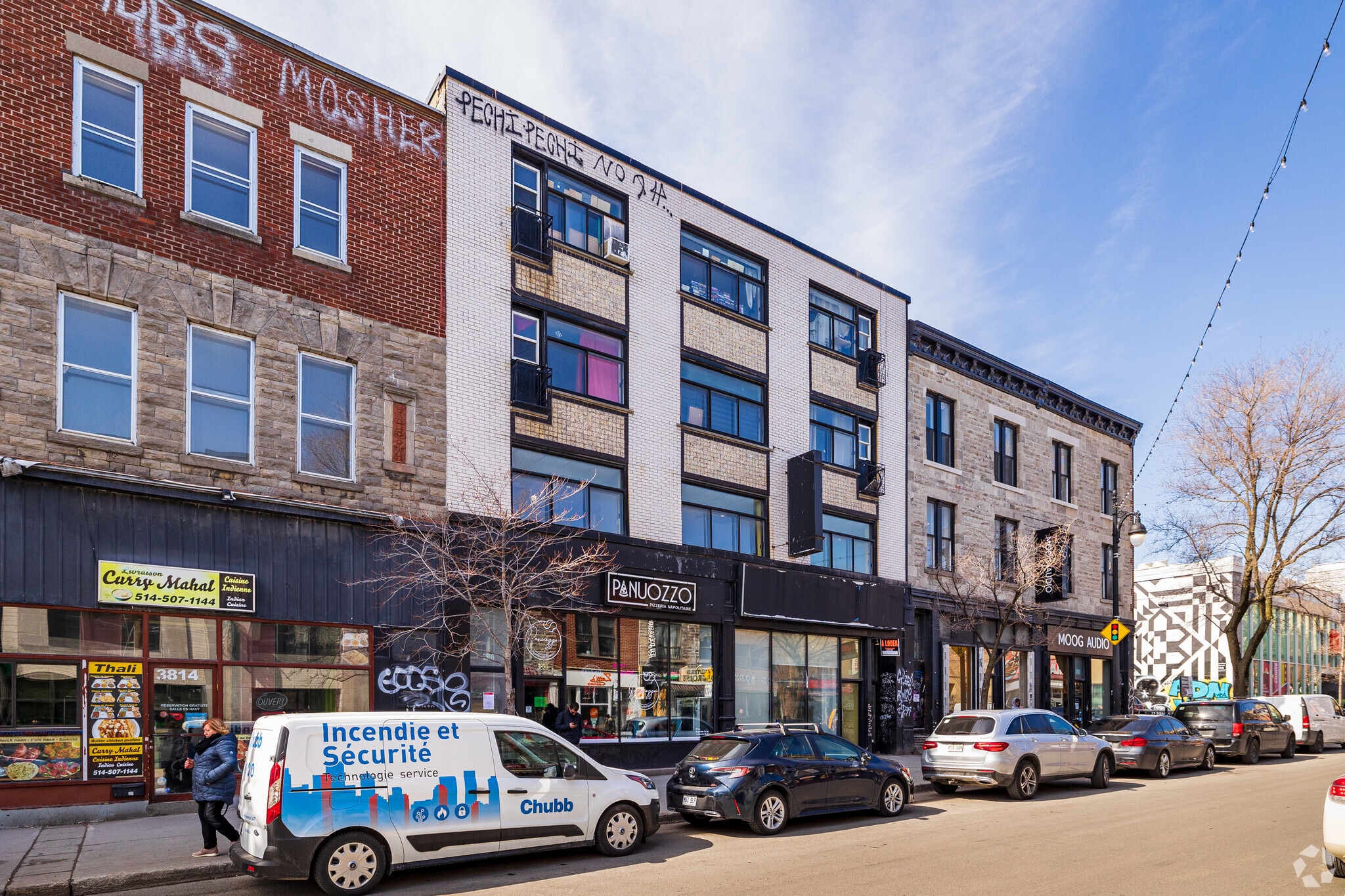 3818-3824 Boul Saint-Laurent, Montréal, QC for lease Primary Photo- Image 1 of 15