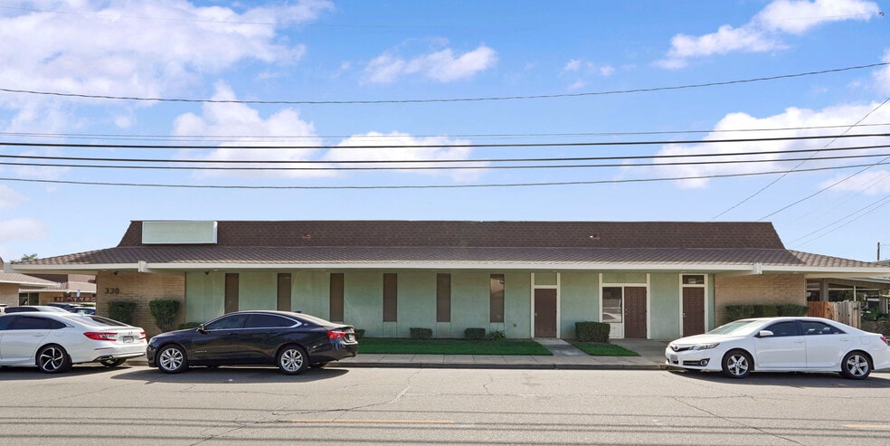 330 S Fairmont Ave, Lodi, CA for lease - Primary Photo - Image 1 of 7