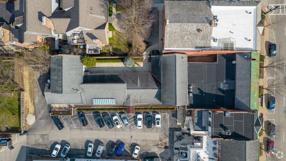 679-681 High St, Worthington, OH à louer - Aérien - Image 3 de 9