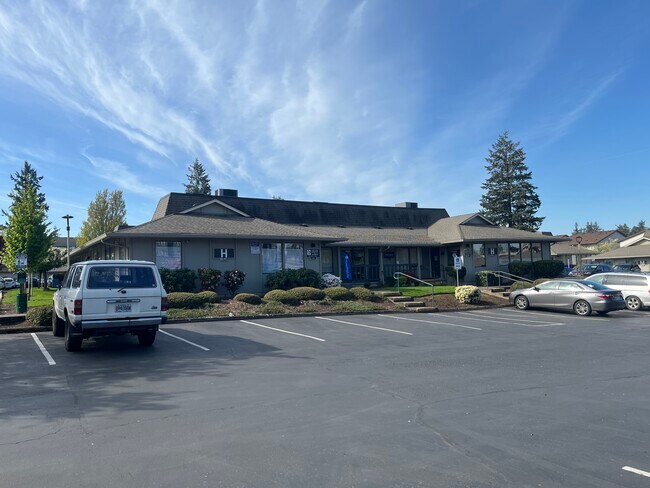 More details for 12724 SE Stark St, Portland, OR - Office for Sale