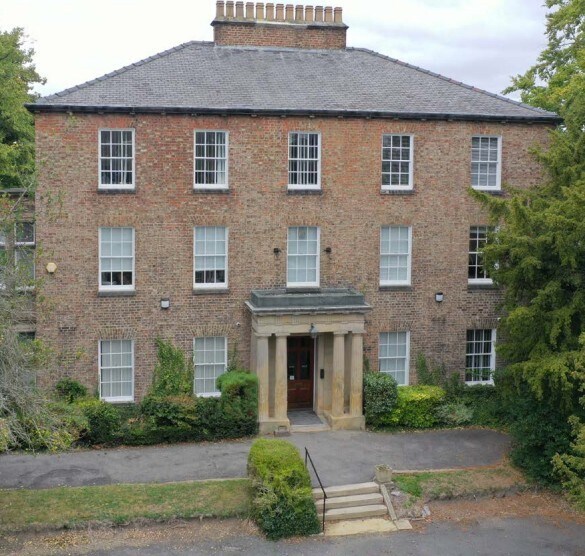 140 Coniscliffe Rd, Darlington à vendre - Photo du bâtiment - Image 2 de 2