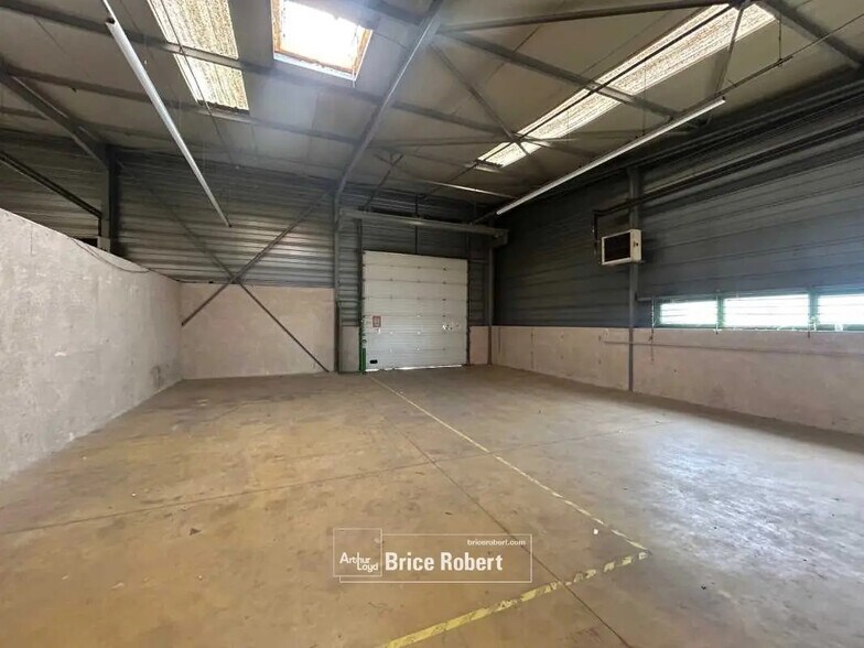 Industriel dans Chassieu à vendre - Photo intérieure - Image 3 de 6