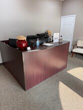1020 Fort Worth Hwy, Weatherford, TX for lease Interior Photo- Image 1 of 9