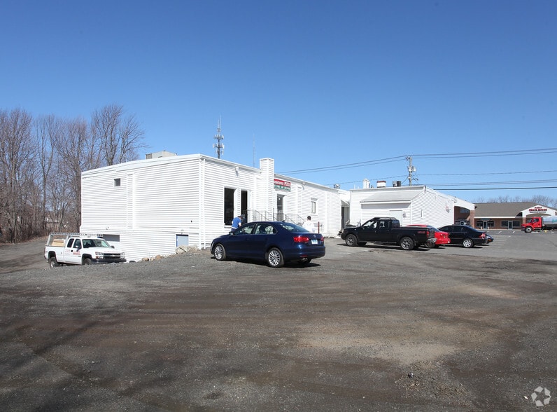 49 Waterbury Rd, Prospect, CT for sale - Building Photo - Image 2 of 44