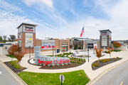 Tanger Outlets - Grand Rapids - Loft