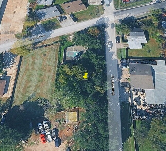9831 Sweetwater Lane, Houston, TX à vendre - Photo du bâtiment - Image 3 de 6