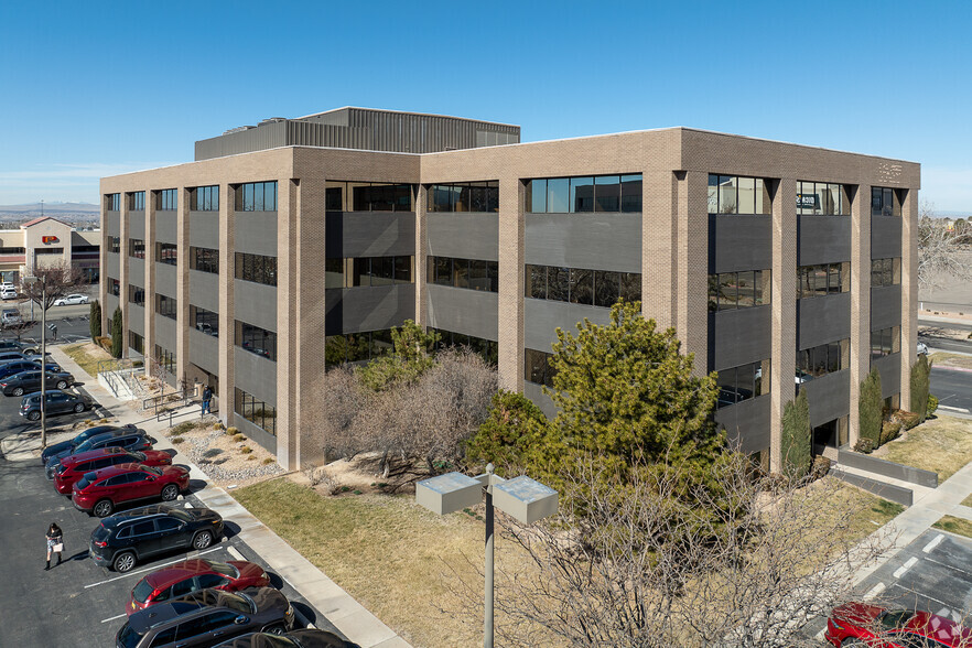 6000 Uptown Blvd NE, Albuquerque, NM for lease - Primary Photo - Image 1 of 9