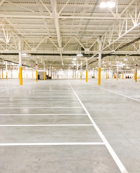 1981 James E Sauls SR Dr, Batavia, OH for lease - Interior Photo - Image 2 of 3