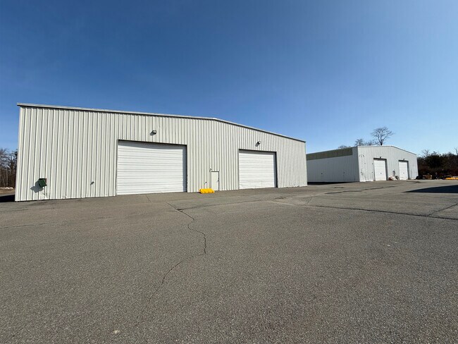 More details for 196 Commercial Blvd, Blakeslee, PA - Industrial for Lease