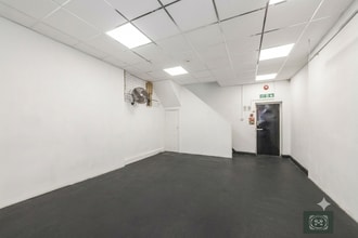 1-32 Quadrant Arcade, Romford for lease Interior Photo- Image 2 of 5