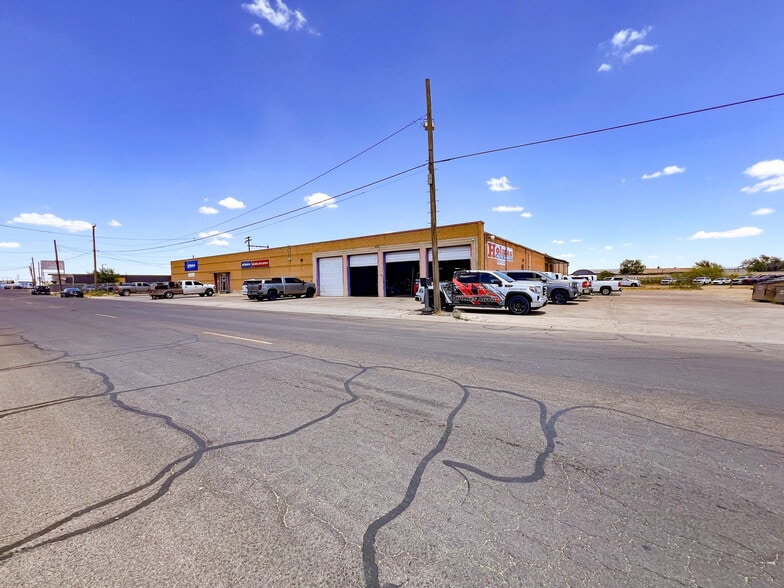 3301 Bankhead Hwy, Midland, TX for sale - Building Photo - Image 2 of 21