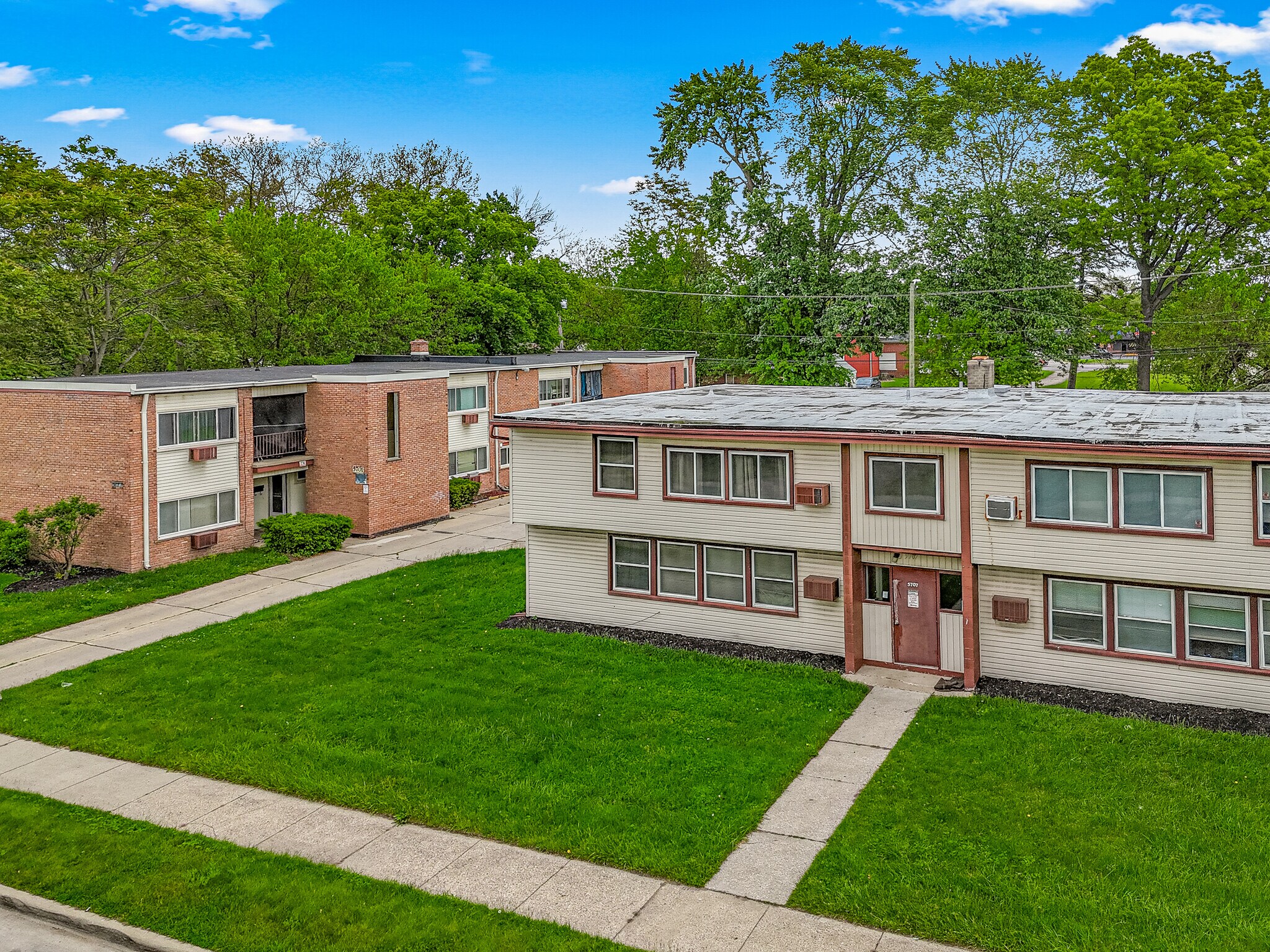 5701-5707 Woodward St, Wayne, MI à vendre Photo principale- Image 1 de 29