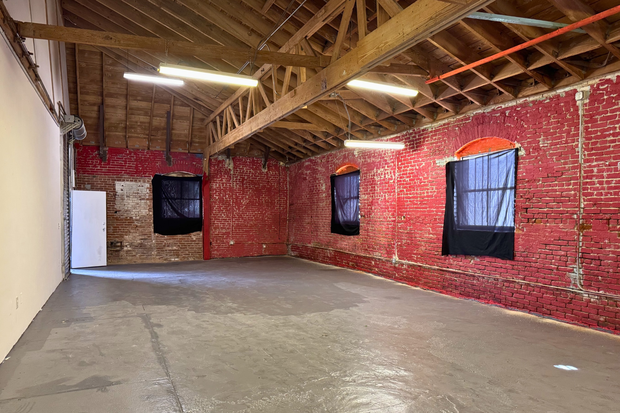 831 Venice Blvd, Los Angeles, CA for lease Interior Photo- Image 1 of 6