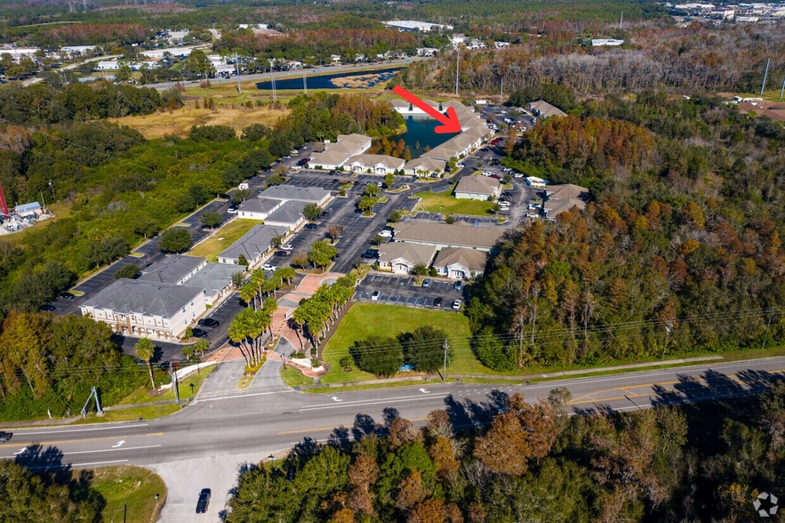 13051 W Linebaugh Ave, Tampa, FL for lease - Building Photo - Image 2 of 10