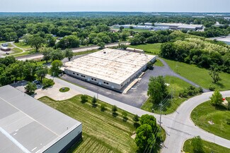 Plus de détails pour 301 High Grove Rd, Grandview, MO - Industriel à vendre