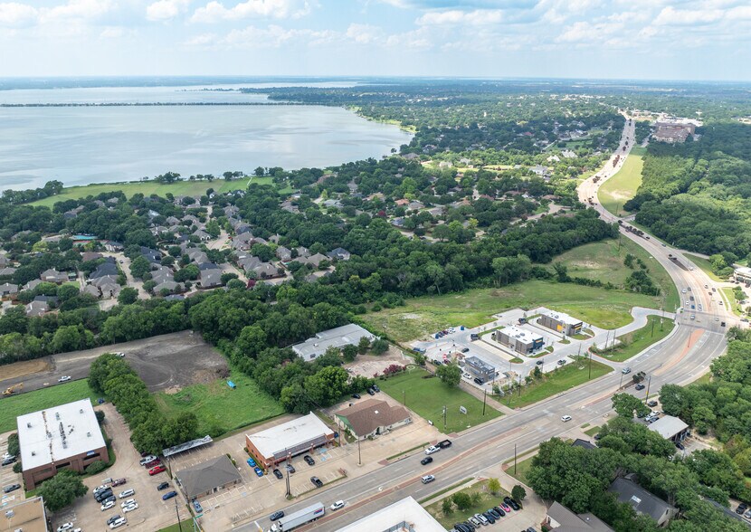 2306 Ridge Rd, Rockwall, TX à vendre - Photo du bâtiment - Image 2 de 37