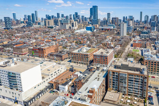 Plus de détails pour 215 Spadina Ave, Toronto, ON - Cotravail à louer