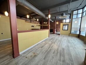 1018 MacLeod Trail SE, Calgary, AB for lease Interior Photo- Image 2 of 3