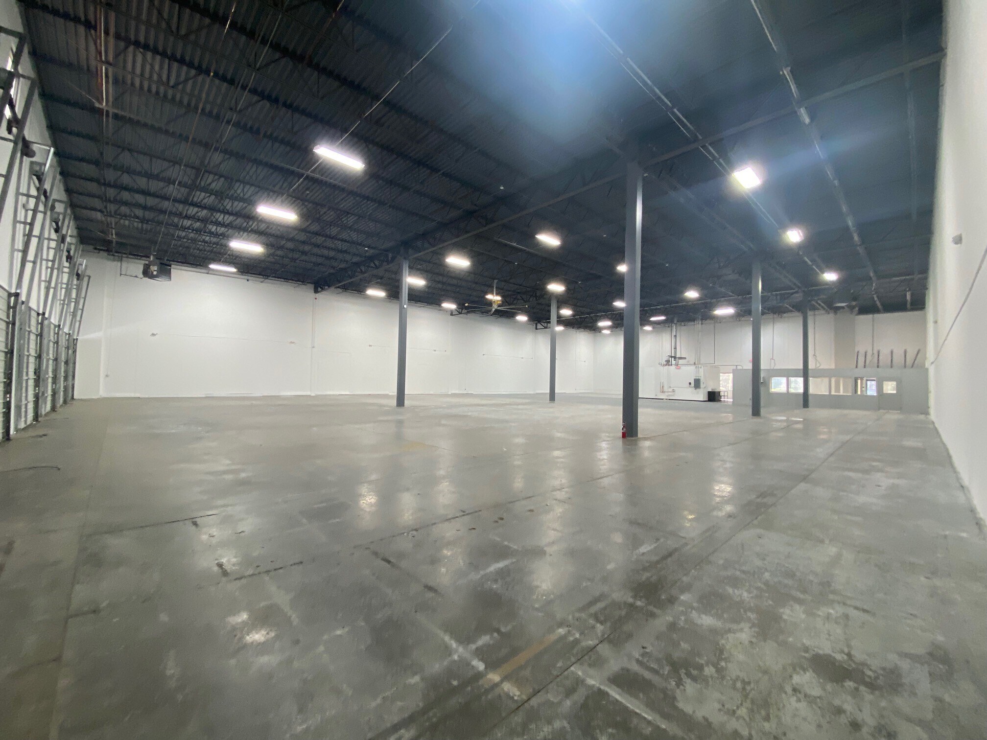 648 Griffith Rd, Charlotte, NC à vendre Photo intérieure- Image 1 de 1