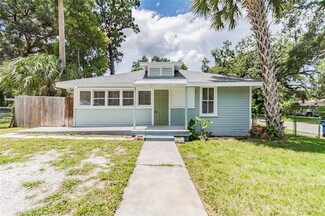 Plus de détails pour 7810 N Van Dyke Plz, Tampa, FL - Multi-résidentiel à vendre