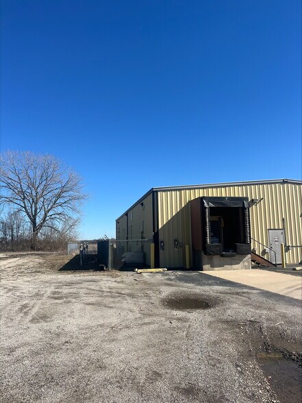 2440 Colt Rd, Springfield, IL à vendre - Photo du bâtiment - Image 3 de 3