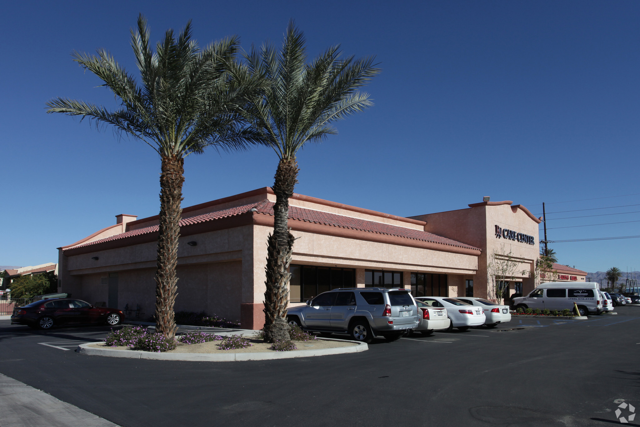 46767 Monroe St, Indio, CA à louer Photo principale- Image 1 de 5