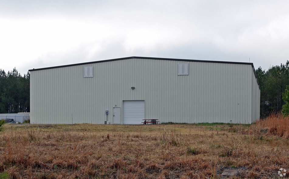 1037 Taylors Creek Dr, Greenville, NC for lease - Building Photo - Image 3 of 10