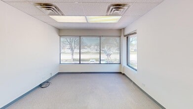 805-815 E Rand Rd, Arlington Heights, IL for lease Building Photo- Image 1 of 10