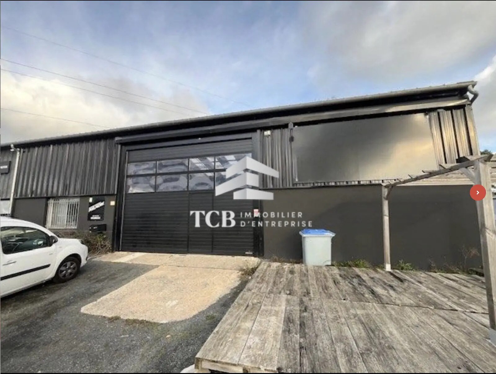 Flex dans La Chapelle-sur-Erdre à louer Photo du bâtiment- Image 1 de 6