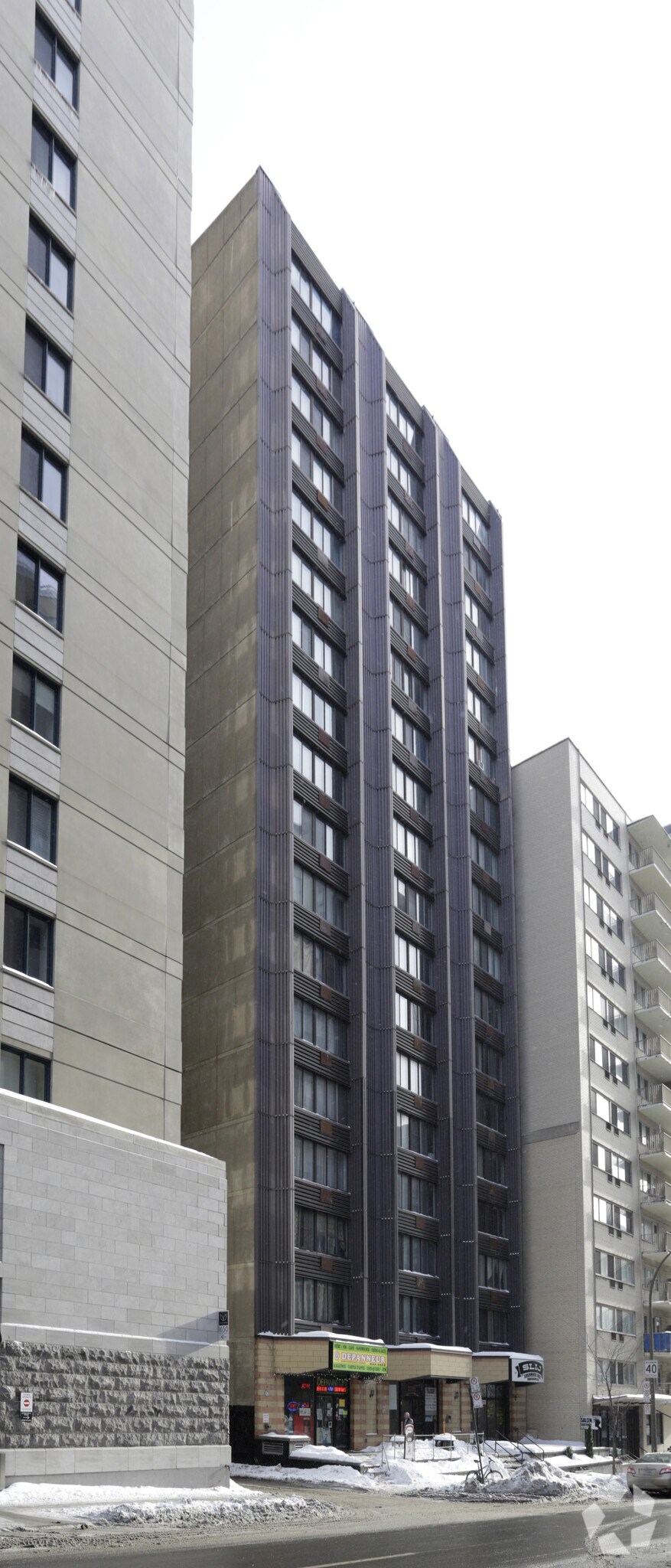 2285 Rue Saint-Mathieu, Montréal, QC à vendre Photo principale- Image 1 de 1