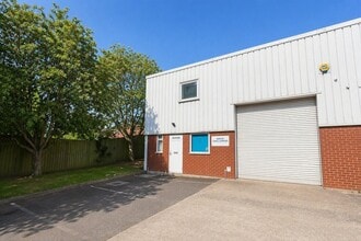 Northbrook Clos, Worcester for lease Building Photo- Image 1 of 1