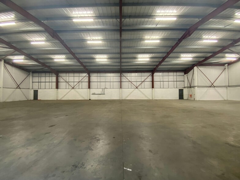 72 Inchinnan Rd, Paisley for lease - Building Photo - Image 3 of 8