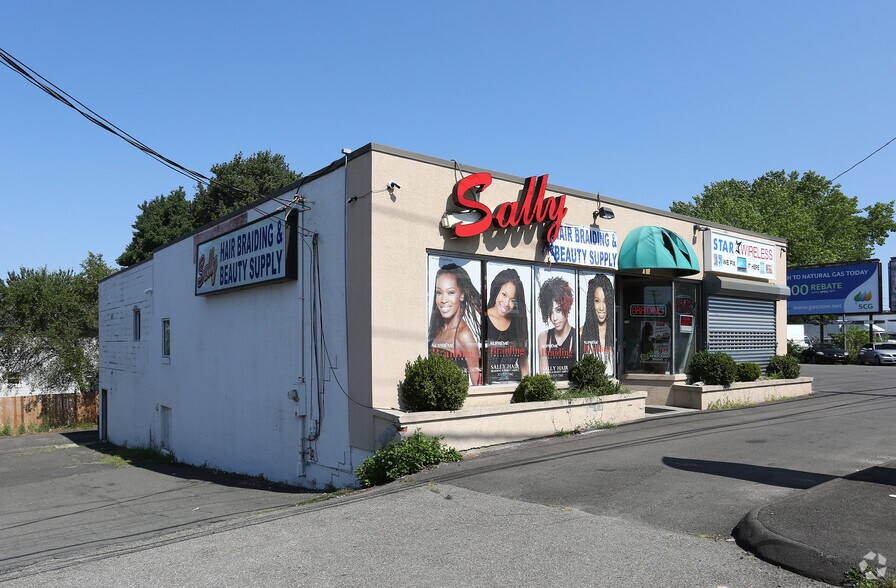 1115 Boston Post Rd, West Haven, CT à vendre - Photo du bâtiment - Image 2 de 4