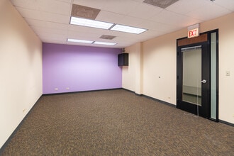 4415 W Harrison St, Hillside, IL à louer Plan d’étage- Image 2 de 3